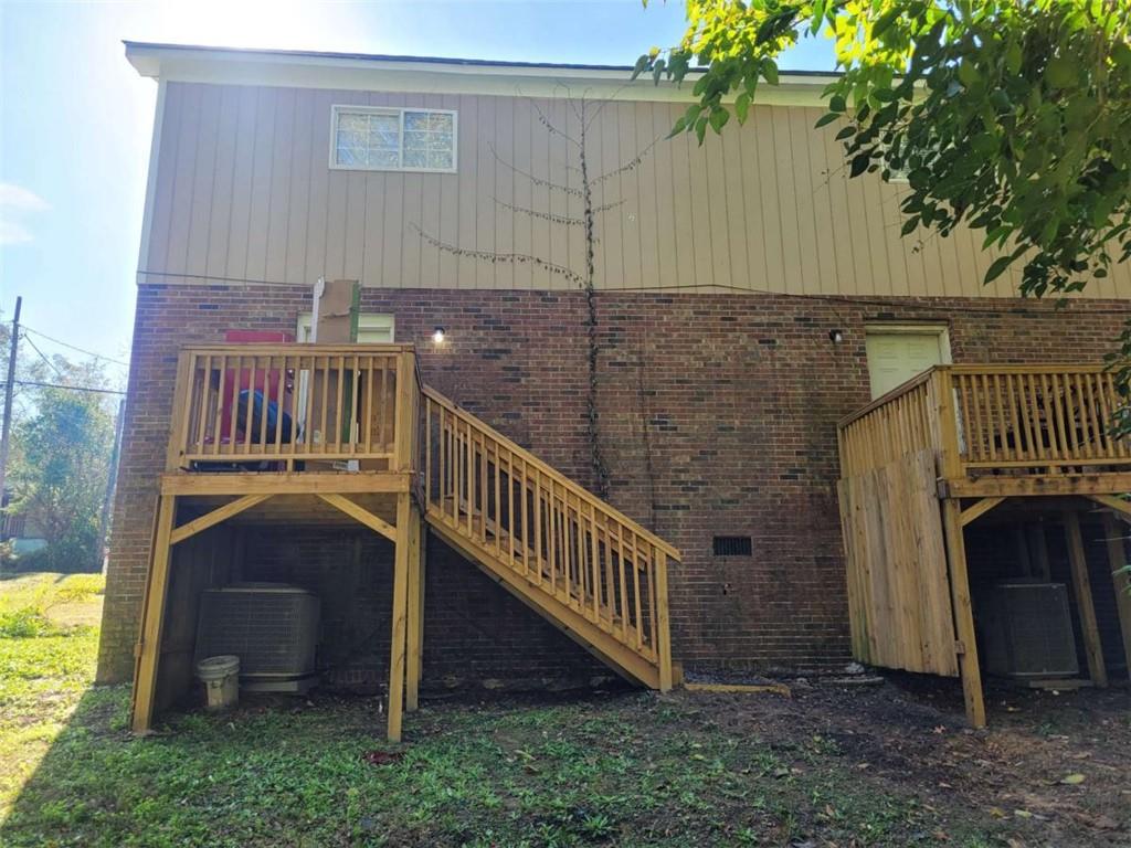 378 Cowan Street