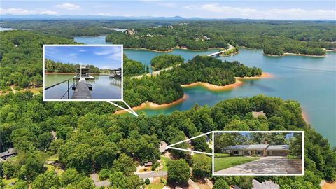 Homes For Sale - 4825 Perry Road<br/> Gainesville, GA 30506