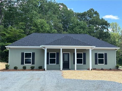 Homes For Sale - 40 Olive Branch Lane<br/> Lumpkin County, Dahlonega, GA 30533