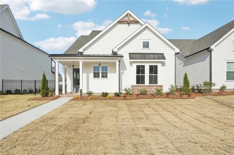 Homes For Sale - 527 Godfrey Drive<br/> Cumming, GA 30040