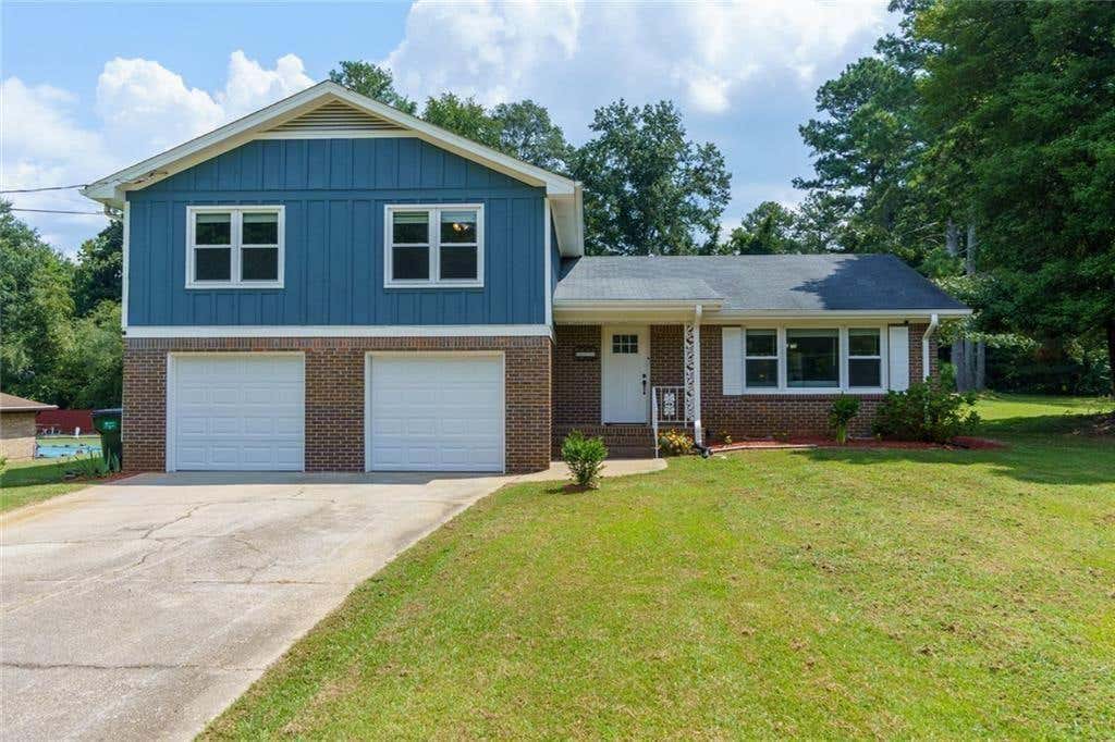 Photo of 5800 Cedar Lane SW, Mableton, GA 30126 (MLS # 7786350)