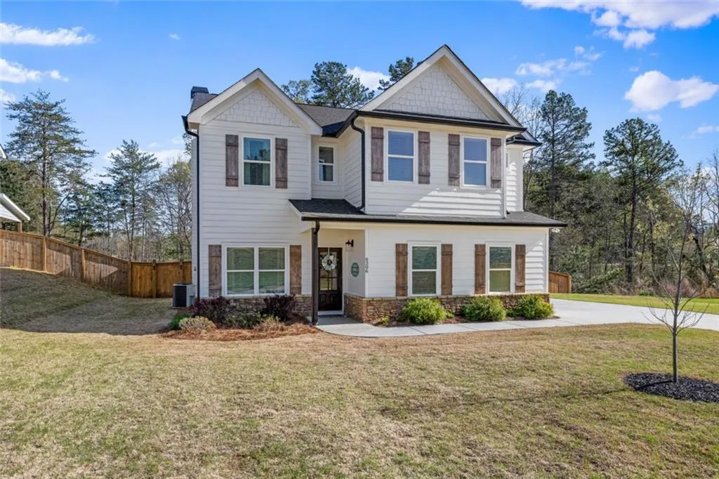 Lula, Georgia 30554, United States, 4 Bedrooms Bedrooms, ,3 BathroomsBathrooms,Residential,Pending,106747