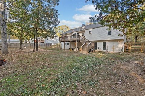 A home in Dawsonville