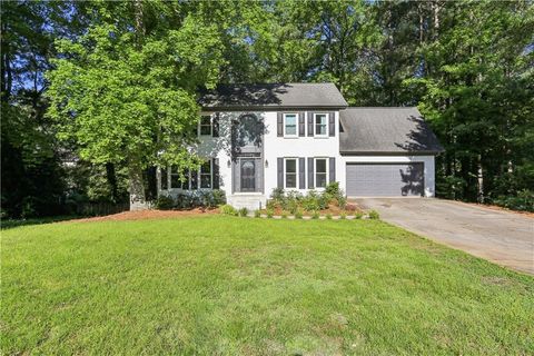 Single Family Residence in Lawrenceville GA 771 Hounds Ridge Court.jpg