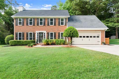 Homes For Sale - 6315 Wyndham Lakes Drive<br/> Dallas, GA 30157
