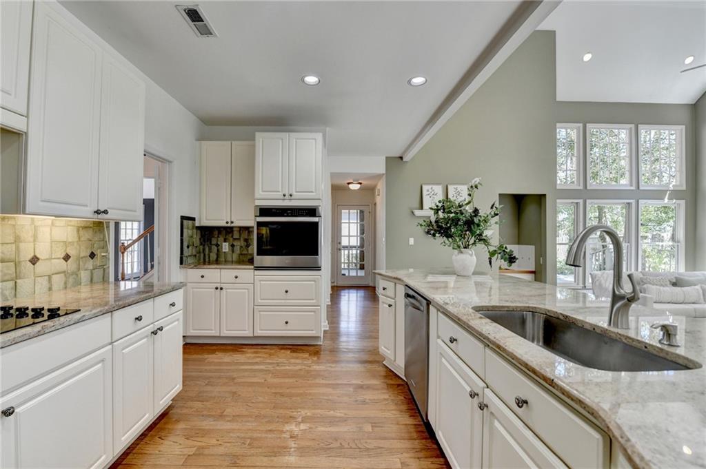 10860 Donamere Drive, Johns Creek, Georgia image 21