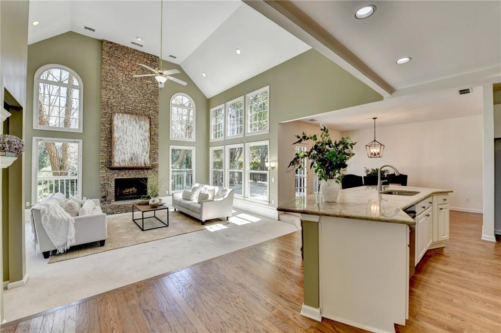 10860 Donamere Drive, Johns Creek, Georgia image 19