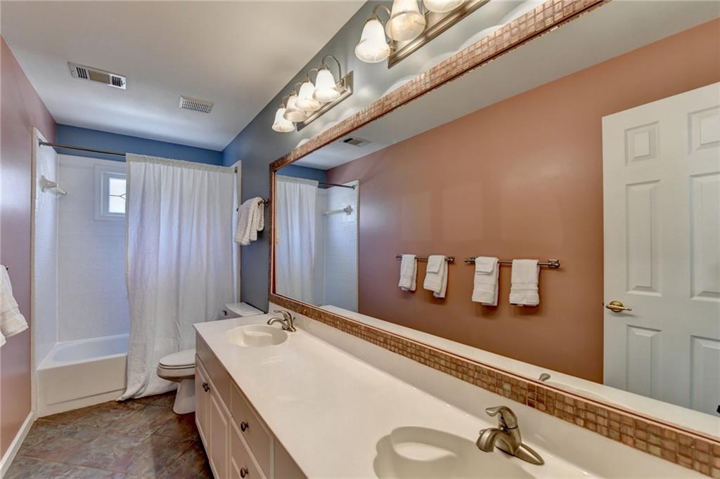 10860 Donamere Drive, Johns Creek, Georgia image 43
