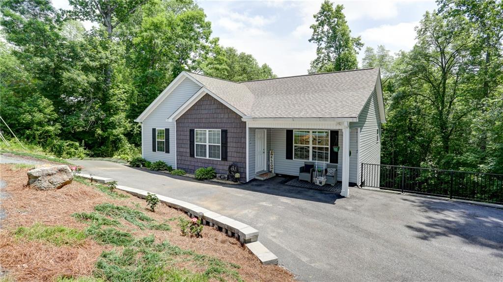 426 Old Clarksville Highway, Cleveland, Georgia image 1