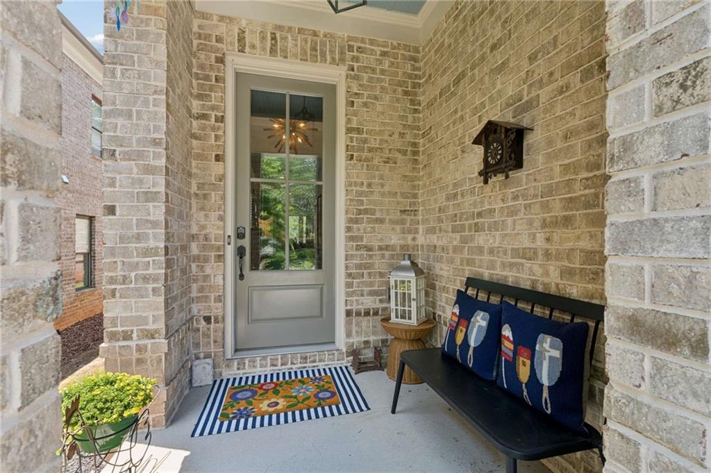 1122 Blackshear Drive