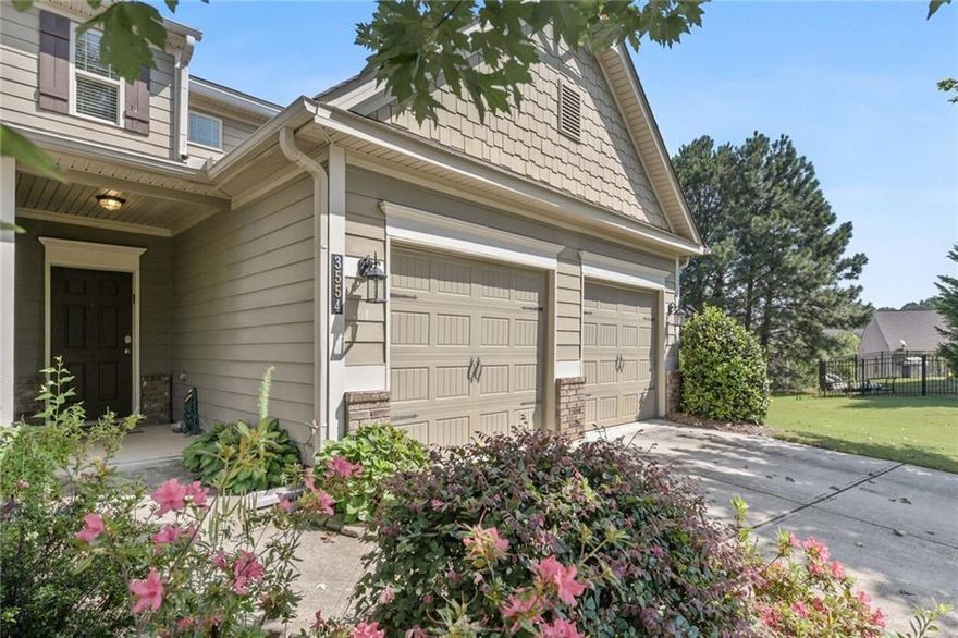 Gorgeous end unit townhome in sought after The Villages at Castleberry. Master on Main, Open floor plan, Hardwoods throughout the main floor. Spacious family room that leads to screened in back patio. Granite Kitchen with an island/breakfast bar, gas range, refrigerator, microwave, dishwasher and pantry. 2 Car Garage leads straight into the kitchen with washer and dryer in the hall. Two large bedrooms upstairs with a loft area as well. Fully fenced oversized backyard. Lawn care included. The Villages of Castleberry amenities include Swim/tennis/playground.