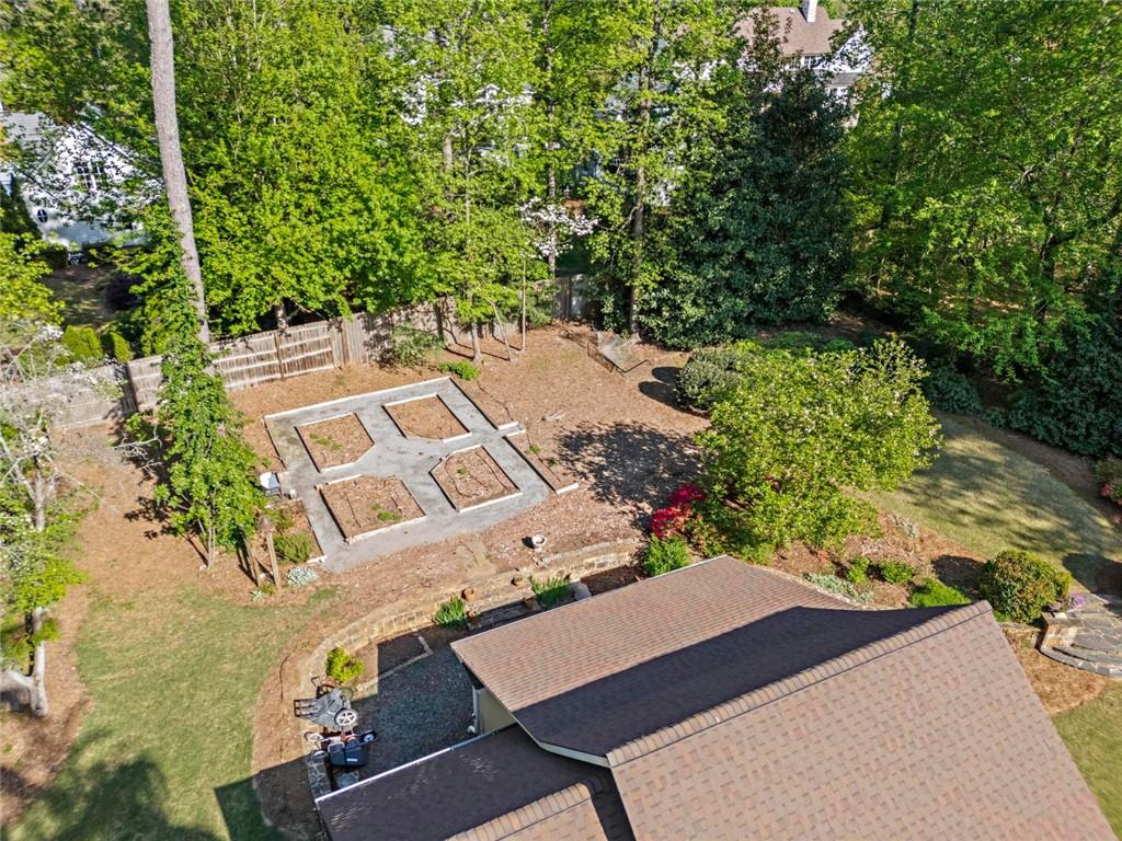 323 SE Rolling Rock Road, Marietta, Georgia image 18