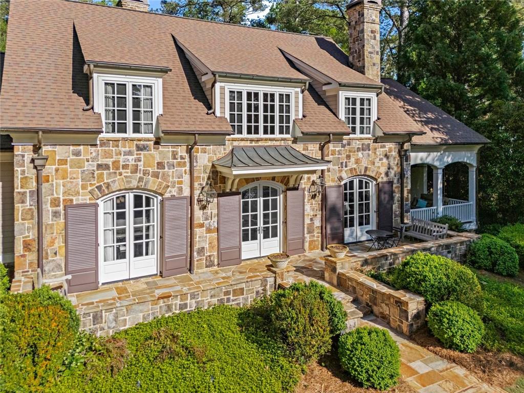 323 SE Rolling Rock Road, Marietta, Georgia image 13