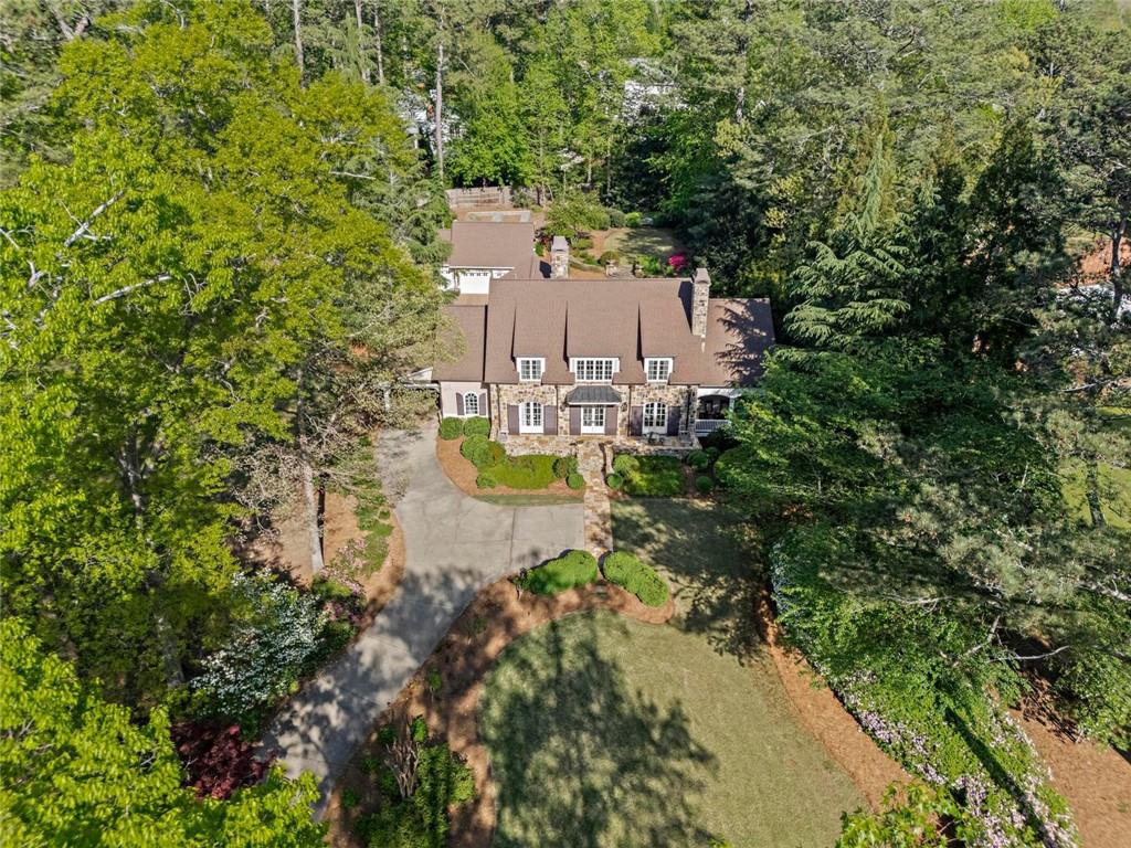 323 SE Rolling Rock Road, Marietta, Georgia image 5