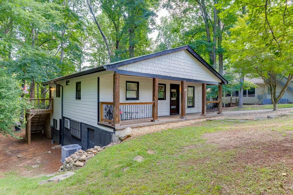 2155 Cove Trail