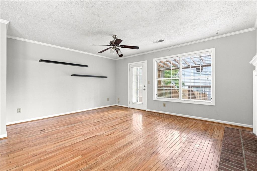 5021 David Place