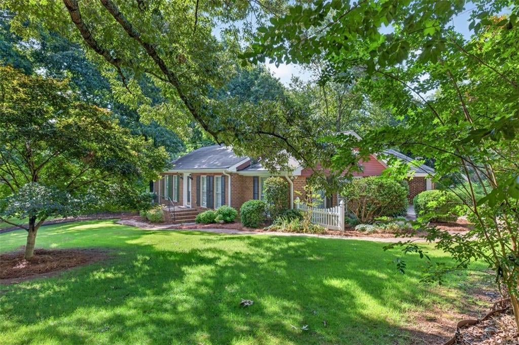 3705 Arrowhead Place