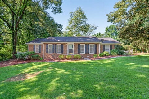 Homes For Sale - 3705 Arrowhead Place<br/> Hall County, Gainesville, GA 30506