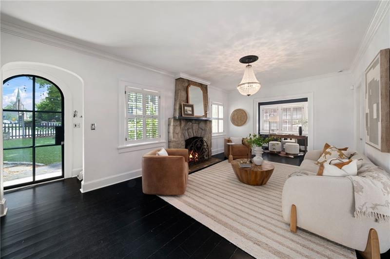 578 Montgomery Ferry Road