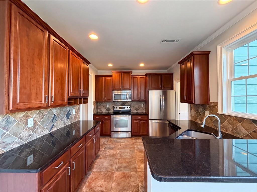 501 Rippling Court