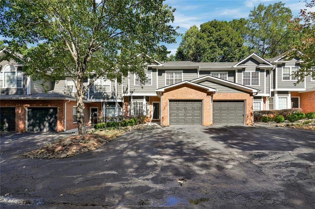 2680 Pine Tree Road NE 6