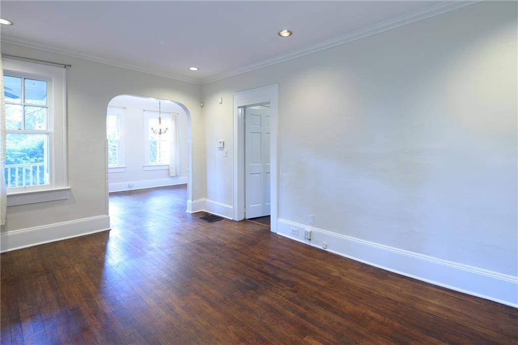 37 DOYLE Street SE