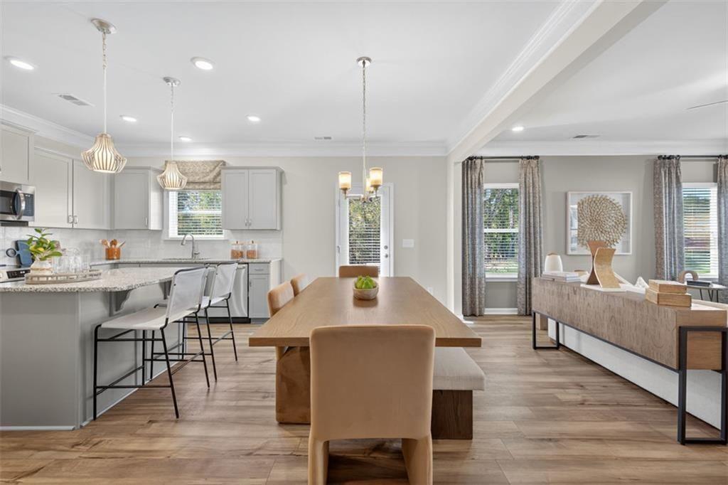 12 Navarre Circle