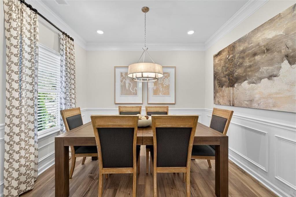 12 Navarre Circle