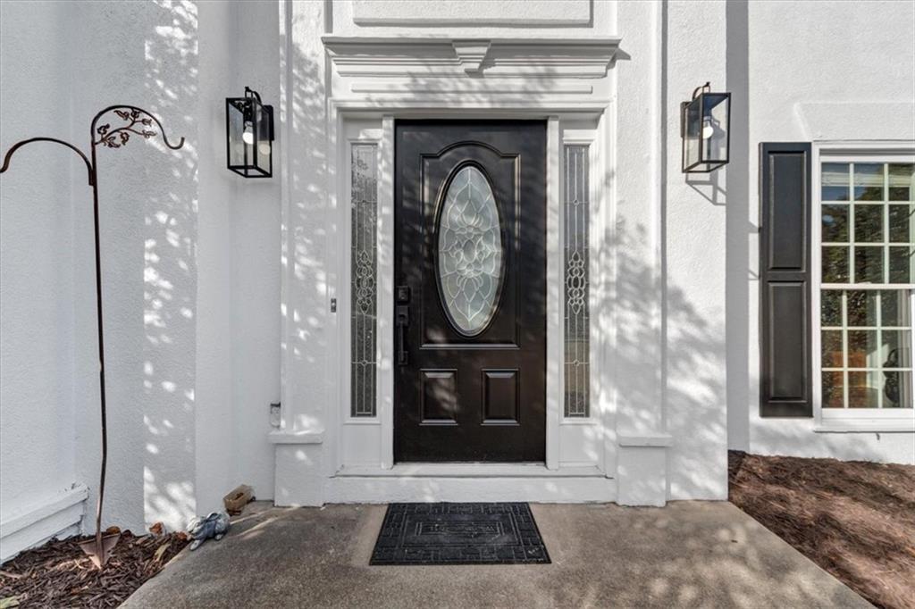 925 PEBBLESTONE Court