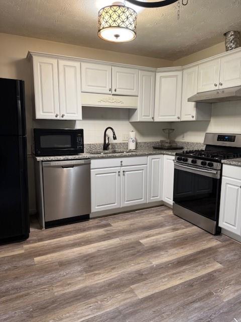 SEQUOYAN WOODS - Residential