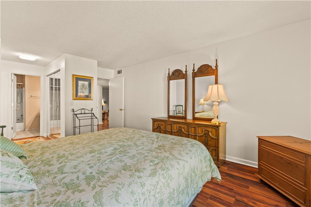 Henderson Place - Residential