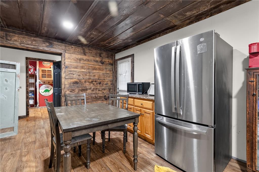 55 Whitman Loop