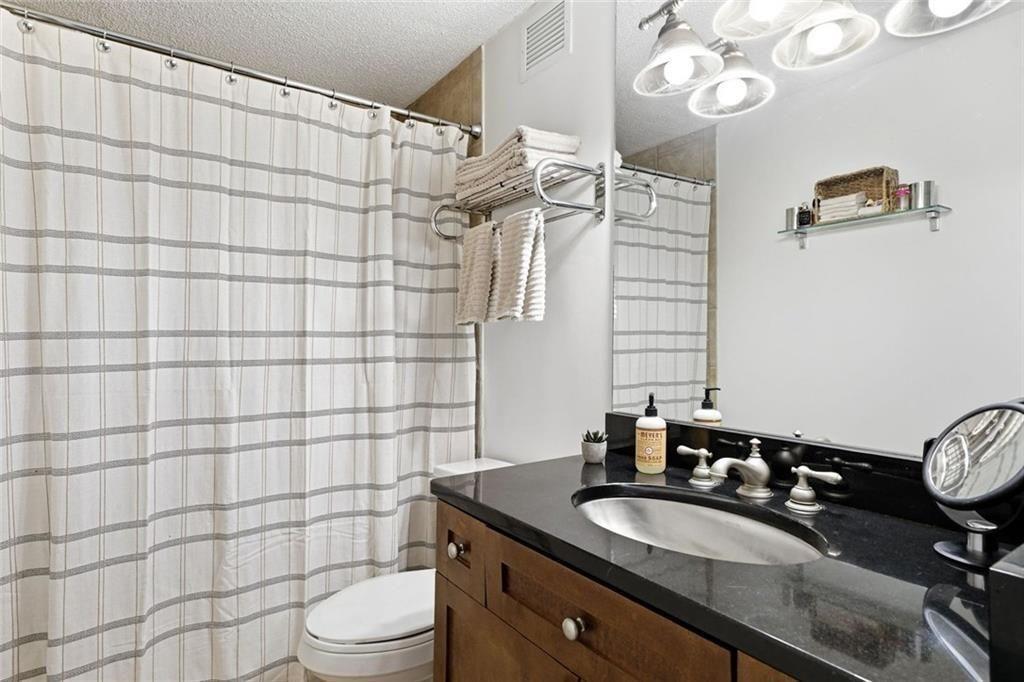 2479 Peachtree Road NE 303