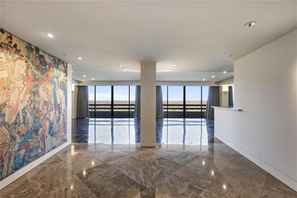 2660 peachtree Road NW 26CD