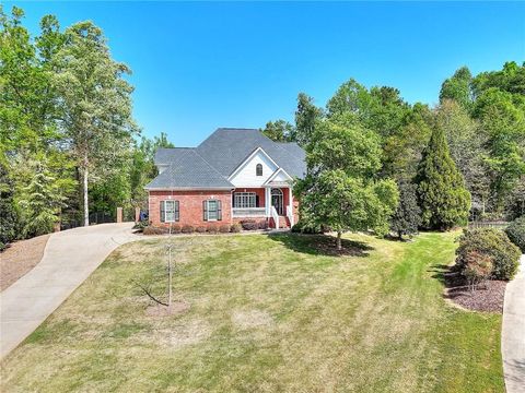 Homes For Sale - 1690 Mcfall Court<br/> Watkinsville, GA 30677