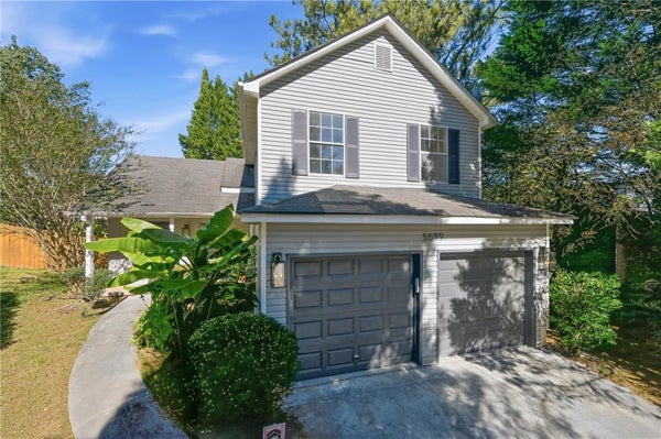 5599 TUNBRIDGE WELLS RD, LITHONIA, GA 30058 - Image e0849f9cbf7dc5fbb7666c2e8e6fee6b/1227116369