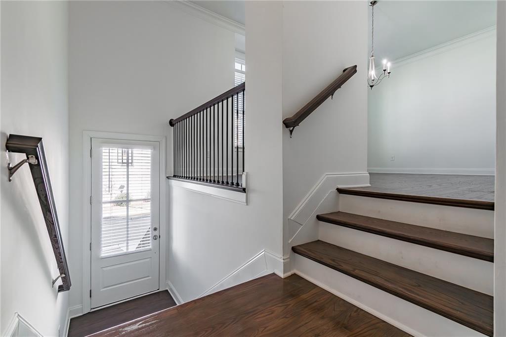 Dumont Place - Residential Lease