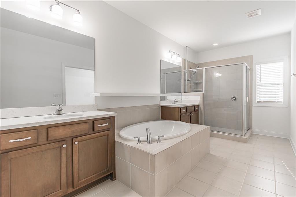Dumont Place - Residential Lease