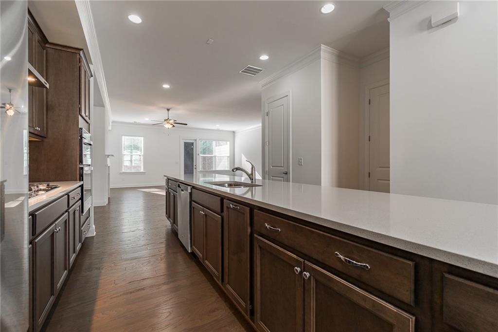 Dumont Place - Residential Lease