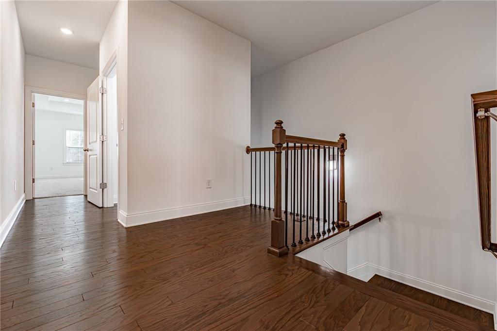 Dumont Place - Residential Lease
