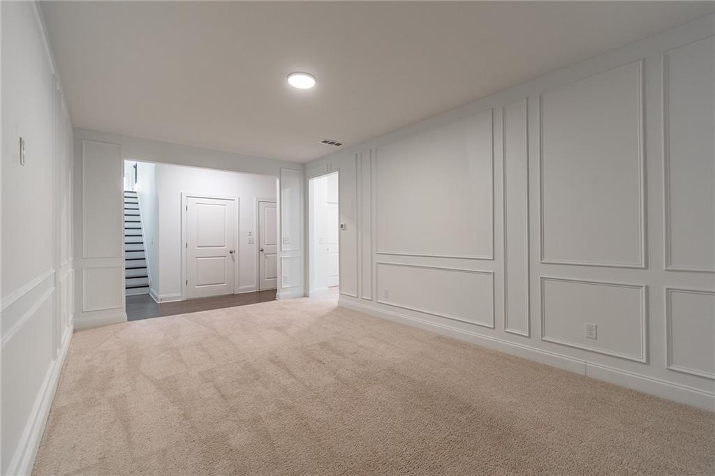 Dumont Place - Residential Lease