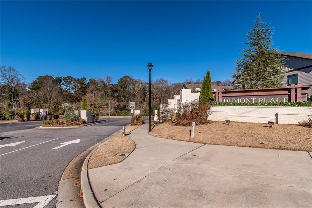 Dumont Place - Residential Lease
