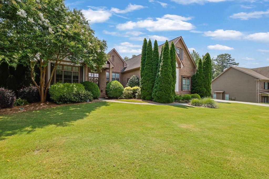 1675 Dew Place