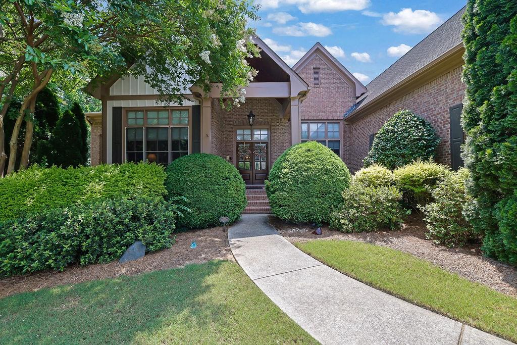 1675 Dew Place