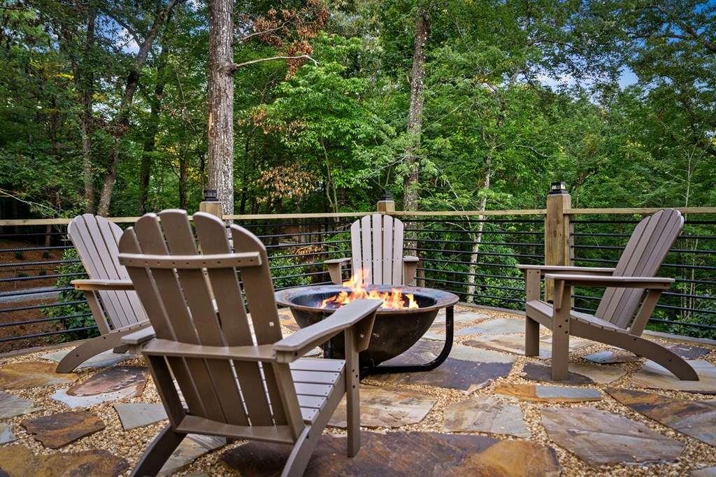 241 Wolf Creek Mountain Road