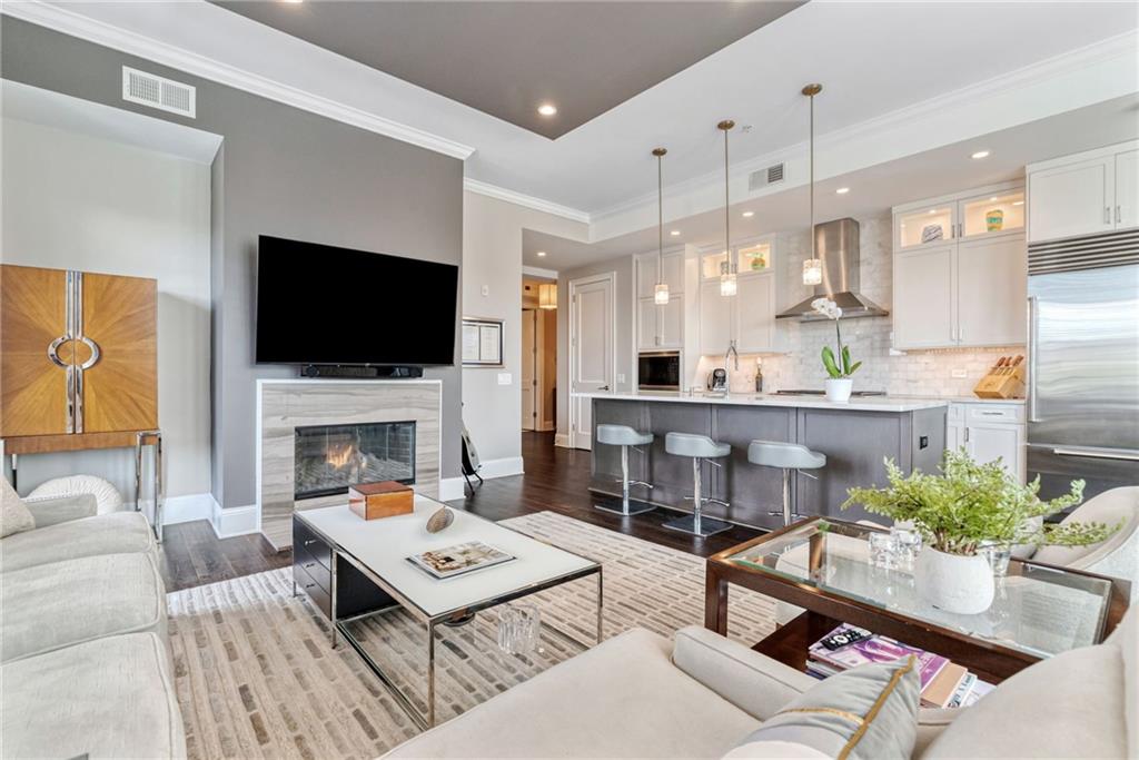58 Canton Street 0404