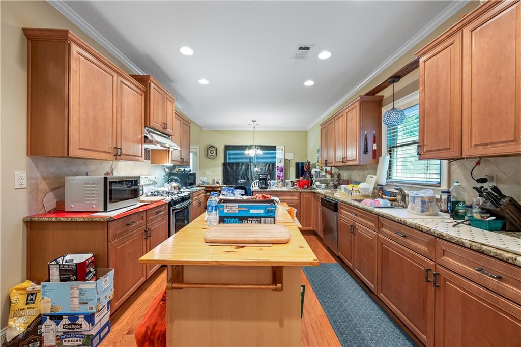1154 Ridge Hollow Lane, Lawrenceville, Georgia image 7