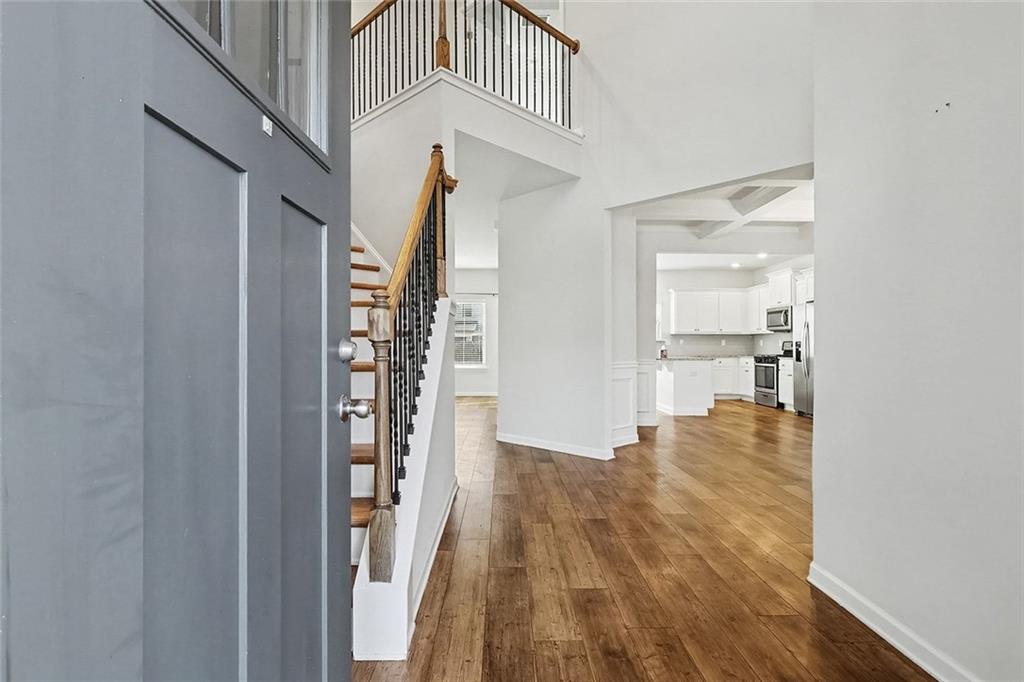 305 Eleanora Crossing