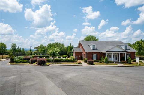 A home in Calhoun