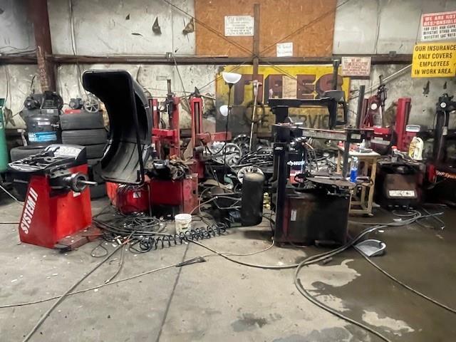 5344 Covington Highway